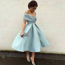 Pin By Luna Mhz On فساتين كيوت In 2020 Knee Length Prom Dress Vintage Homecoming Dresses Homecoming Dresses Short