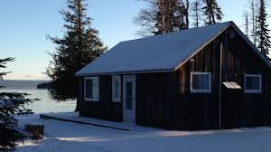 The population of thunder bay is 122,907 (2006 census). Sandy Beach Camp And Homeowners Can Stay For 2 Years City Says Cbc News