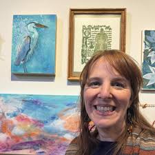 ✨ PUTTING YOUR ART IN THE SPOTLIGHT! 🧑‍🎨 We were delighted to see so many  smiling faces and proud artists at our Sawtooth Spotlight: Juried  Exhibition opening reception this weekend. Featuring 77