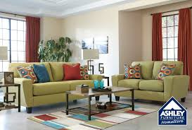 هل تعلم أن اللون الأخضر هو اللون المفضل لدى الإعلامية لجين عمران وذلك لأنه يدخل السرور إلى نفسها هل توا Living Room Sets Furniture 3 Piece Living Room Set