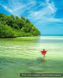 These beaches are lovely for relaxing by and great for kids to paddle in the water (there's no there are buses to port dickson but we found it easier to take a taxi. What To Expect Prepare When You Travel To Port Dickson Grand Lexis Port Dickson