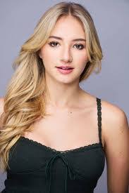 Marla Krueger's Instagram, Twitter & Facebook