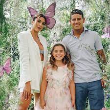 Ospina was born in guasca, viceroyalty of new granada, on october 18, 1805. James Rodriguez Y La Magica Fiesta De Cumpleanos Para Su Hija Salome Foto 1