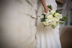 Plant annual flowers and vegetables that bear crops above ground during the light, or waxing, of the. Pigmint Flower Gifts Florists The Knot