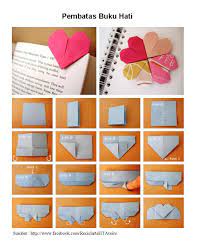 Buat desain penanda buku cantik dengan contoh gambar layout yang siap disesuaikan dengan kebutuhan. Langkah Pembuatan Origami Hati Pembatas Buku Fachri S Blog