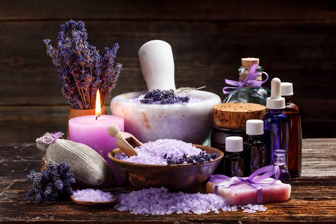 Aroma therapy massage in Cuttack at Swarna Spa