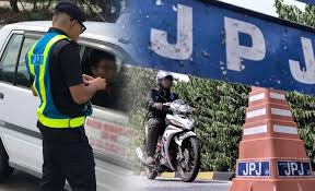 Ada x sapa2 yg tau brp fee dikenakan jika daftar kenderaan yg beli dikedai.ada kah fee tidak sama. Urusan Berkaitan Lesen Tukar Hak Milik Yang Tidak Mengikut Prosedur Adalah Tidak Sah Jpj Malaysia Buzzkini