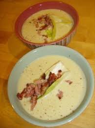 Veloute D Endives Au Lard Mes Petites Mains En 2020 Recettes De Cuisine Recette Sympa Cuisine Et Boissons