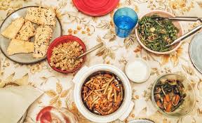 We serve a wide variety of traditional russian dishes. Family Style Meals What They Are How They Help And 6 Examples Maryann Jacobsen