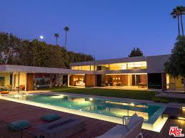 Whether it's working, stopping in for cocktails, having a meal or connecting for a quick chat, sheraton is the place for guests to gather. Grand Slam Champion Naomi Osaka Is The Buyer Of Nick Jonas 6 9m Stunner In The 90210 American Luxury Beverly Hills Houses Nick Jonas Los Angeles Real Estate