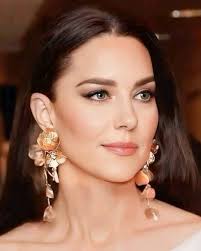 Hi everyone I have an small house (inherited) in one of the villages near  Polis, wondering is there many ex pats living near by with young children?  I have a 4 year