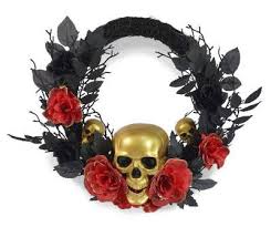 Gothic Glamour Decor Holidays Celebrations Big Lots In 2020 Halloween Decorations Halloween Outdoor Decorations Spooky Outdoor Halloween Decor