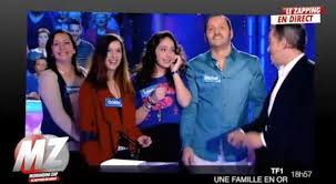 Une famille en or est un jeu télévisé français, diffusé d'abord sur la cinq, du 21 février 1986 au 26 juin 1986 sous le titre c'est beau la vie. Morandini Zap Des Candidats D Une Famille En Or Remportent Plus De 100 000 Euros Jean Marc Morandini