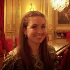 5 Fabrics that Last (and Look Good!) for Your Busy Family Sofa