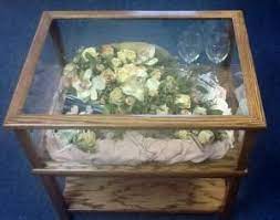 Bamboo's long life makes it a chinese symbol of uprightness and an indian symbol of friendship. Wedding Flowers