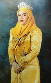 Permaisuri sheba, nama isteri nabi sulaiman. Gambar Terbaru Raja Permaisuri Agong Ke 11 Siti Aishah