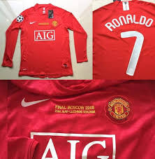 Get the best deals on nike cristiano ronaldo manchester united international club soccer fan apparel and souvenirs when you shop the largest online selection at ebay.com. Pin Auf Meine Gemerkten Pins
