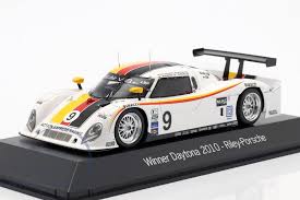 500 hp (493.16 bhp) (367.75 kw). Porsche Riley 9 Winner 24h Daytona 2010 Map02031014