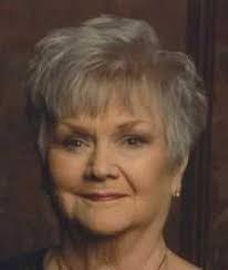 Ellen Barfield's Instagram, Twitter & Facebook