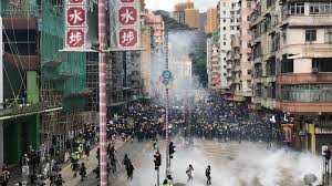 See more of 深水埗電子特賣城 on facebook. æ·±æ°´åŸ—éŠè¡Œ å‚¬æ·šå½ˆé€¼é€€ç¤ºå¨è€…ç™½ç…™æ¹§æ°'å±…è¡—åŠèˆ‡è­¦çˆ†ç½µæˆ° é¦™æ¸¯01 ç¤¾æœƒæ–°èž