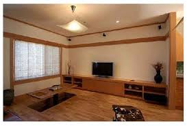 Ini juga bisa menjadi alternatif desain ruang tamu yang sederhana dan minimalis. Ruang Tamu Tanpa Kursi Layaknya Di Jepang Ruang Keluarga Minimalis Desain Ruang Makan Interior Jepang