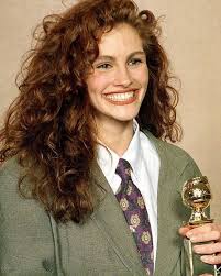 Полное имя — джулия фиона робертс (julia fiona roberts). Julia Roberts On Instagram Juliaroberts Young Smile Julia Roberts Hair Julia Roberts Curly Hair Styles