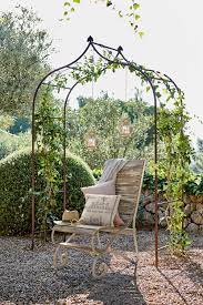 arche a rosier fer forge jardin romantique dimarus loberon jardins jardin romantique rosier