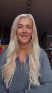 Best at home semi permanent hair extensions ive ever found!! Go check them  out! @DIY Hair Extensions