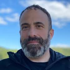 Improving law enforcement responses to substance use through harm reduction