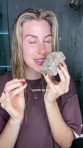 Chelsie and Paige Smelling