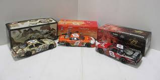 In a statement shared to his twitter account, the retired nascar stock race car driver states that he and his wife amy wanted to thank everyone who has lifted us up since their terrifying ordeal took place on. Albrecht Auctions December 2nd Monday M 15 Online Consignment