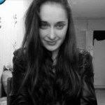 Laura Grine's Instagram, Twitter & Facebook