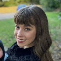 Claudia Knowles's Instagram, Twitter & Facebook