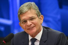 Silva e Luna diz não guardar mágoas de Bolsonaro: 'Saio com a tranquilidade  de quem cumpriu uma missão'