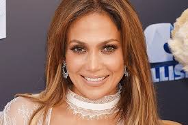 Дженнифер лопес и алекс родригес пожертвовали годовой запас еды средней школе в теннесси. Dzhennifer Lopes Zazhigatelno Vystupila Na Otkrytii Svoego Shou Hvilya