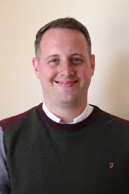 Greg Hooper's Instagram, Twitter & Facebook