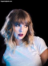 Taylor Swift Nude: Debunking Myths, Exploring Privacy, And Understanding  The Bigger Picture