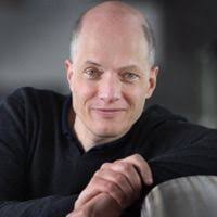 آیرون ریدلی نویسنده کتاب نیچه در هنر