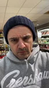 Do you own a gourmet food company? Email Brandon Warnke at  bw@winelibrary.com for an opportunity to discuss yummytext.com offers