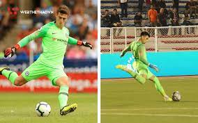 Nadeo là thủ môn khá nổi tiếng ở sea games năm nay vì có ngoại hình rất giống với người đồng nghiệp kepa đang chơi bóng cho clb chelsea ở giải ngoại hạng anh. Thá»§ Mon Cá»§a U22 Indonesia Giá»'ng Kepa Cá»§a Chelsea Ä'áº¿n Kinh Ngáº¡c