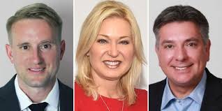 Alex Crombie's Instagram, Twitter & Facebook