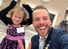 Kyle Stepp's Instagram, Twitter & Facebook