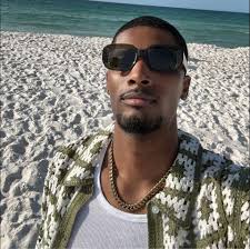 🚨 BREAKING: The Indiana Fever just unlocked Hall of Fame Bodyguard Mode  🔒💪 Draymeisha Green said: 'Touch Caitlin, and catch these elbows.  #WNBABodyguard #FeverFam #CC22 #ProtectTheQueen #CaitlinAndTheEnforcer