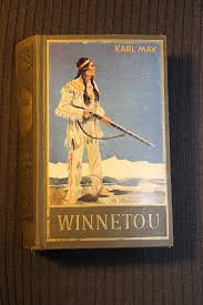 Winnetou I Liegt Hier Als Einer Von Uber 60 Gelesenen Karl May Banden Karl May Bucher Buch Klassiker Kindheitserinnerungen