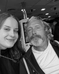 Silver fox, the beard >>>#madsmikkelsen #madsmikkelsen❤️ #месміккельсе...