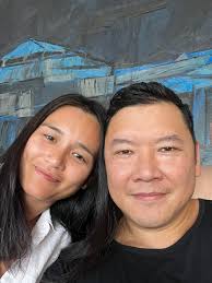 Clay pot maintenance: Do I try to scrap off the burnt part, or just leave  it?