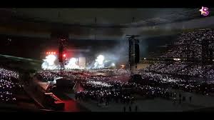 Si les fans r�clament d'ores et d�j� de conna�tre le prix des places, rien n'a �t� divulgu�. Ai Je Eu Mes Places Pour Bts By Aida K