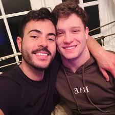 Billy B (@itsmeitsbilly) • Instagram photos and videos