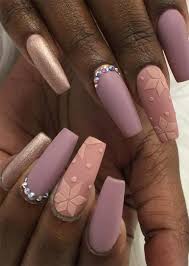 See more ideas about nails, acrylic nails, nail designs. How To Do Acrylic Nails 51 Cool Acrylic Nail Designs To Try Glowsly