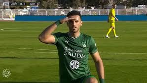 يستقبل النادي الأهلي نظيره نادي العين الصاعد حديثاً الى الدوري السعودي فى مباراة مثيرة ومنتظرة، وذلك مساء اليوم الاربعاء الموافق 17 فبراير 2021، تاتي ضمن فعاليات الاسبوع التاسع عشر ببطولة دوري كأس الأمير محمد بن سلمان. Ø§Ù‡Ø¯Ø§Ù Ø§Ù„Ø§Ù‡Ù„ÙŠ ÙˆØ§Ù„Ø¹ÙŠÙ† Ø¨Ø·ÙˆÙ„Ø§Øª